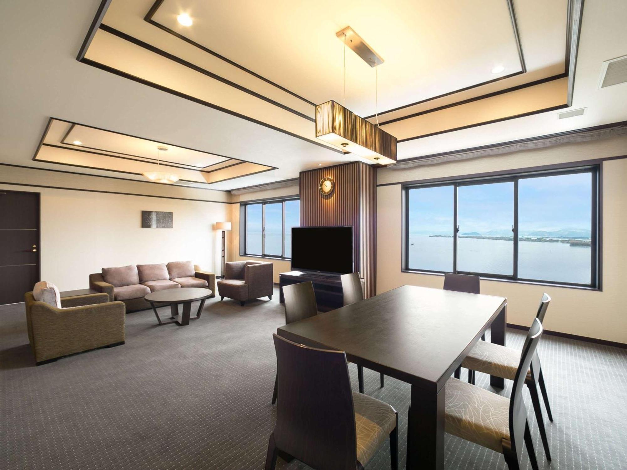 Grand Mercure Lake Biwa Resort & Spa 长滨 外观 照片