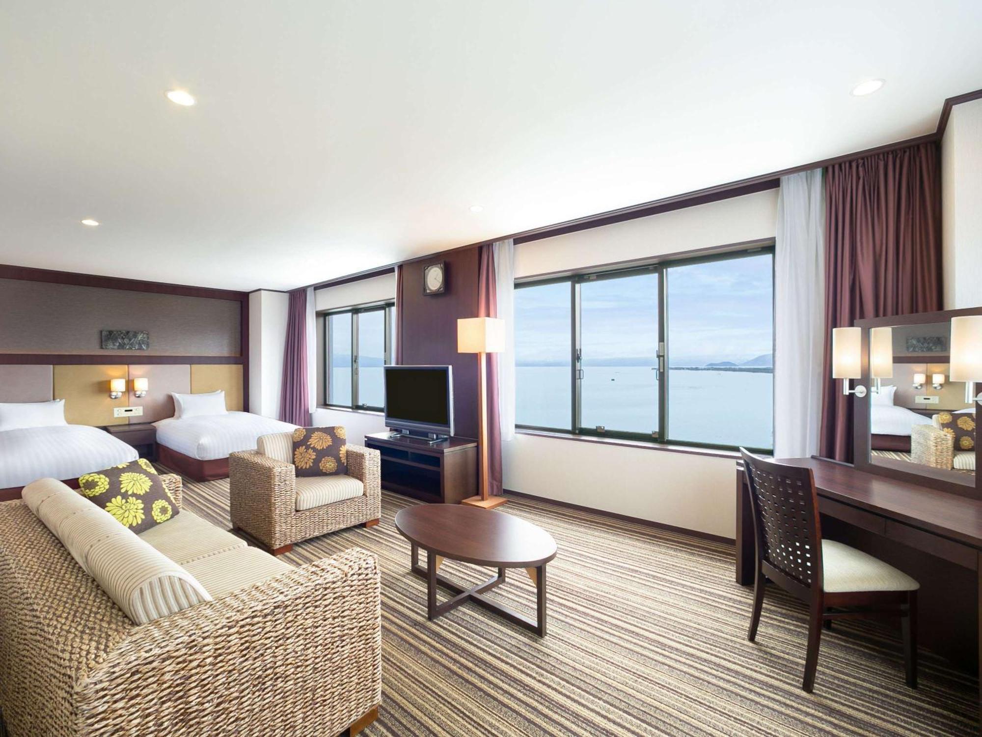 Grand Mercure Lake Biwa Resort & Spa 长滨 外观 照片